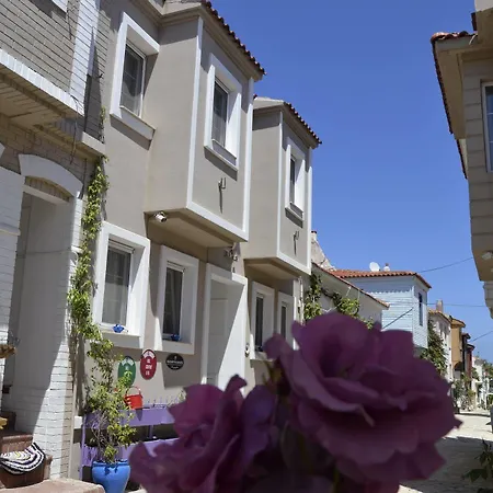 Hotel 9 Boutique (adults Only)