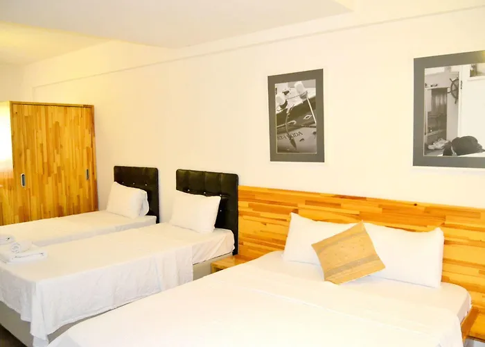 9 Boutique (adults Only) 보즈자아다