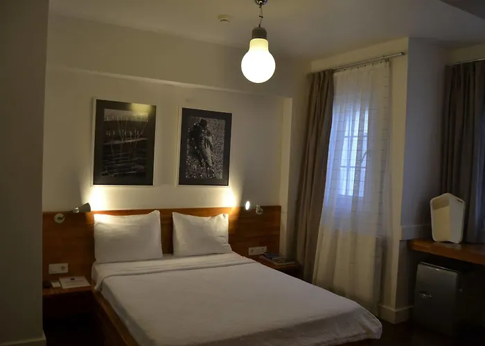 호텔 9 Boutique (adults Only) 보즈자아다